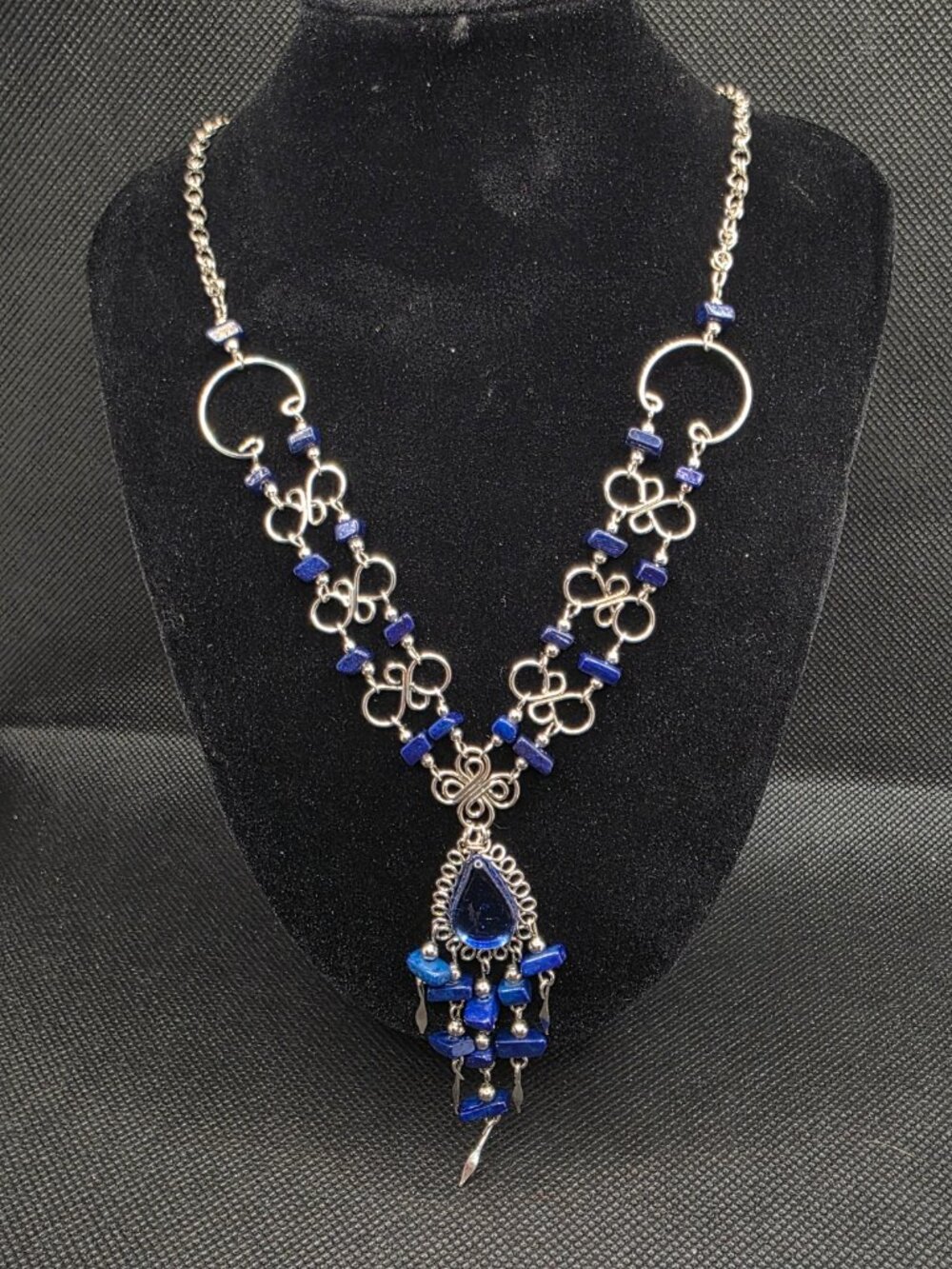 Vintage Peruvian Style Blue Stone Chip Glass Teardrop Wire Wrapped Necklace